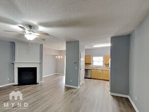 356 Azalea Cir in Cumming, GA - Building Photo - Building Photo