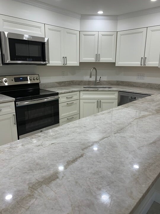 125 Pleasant St, Unit 105 in Brookline, MA - Foto de edificio