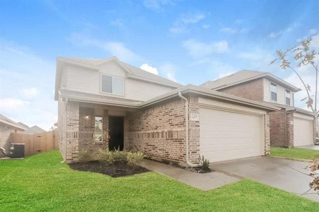 1407 Matthew Dr in Ennis, TX - Building Photo - Building Photo