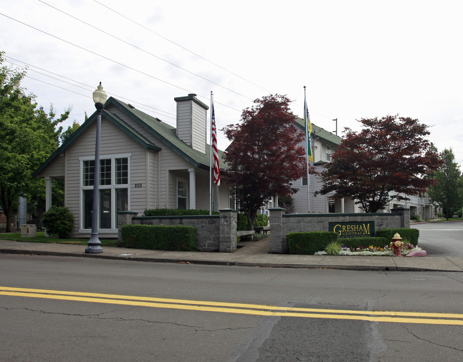 Gresham Central in Gresham, OR - Building Photo