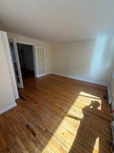 2 Norfolk Ter, Unit 2 in Cambridge, MA - Building Photo - Building Photo