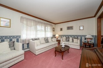 64 1st St in Barnegat Township, NJ - Building Photo - Building Photo