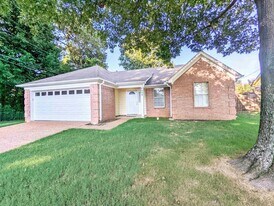 6498 Glastonburg Ln in Memphis, TN - Building Photo