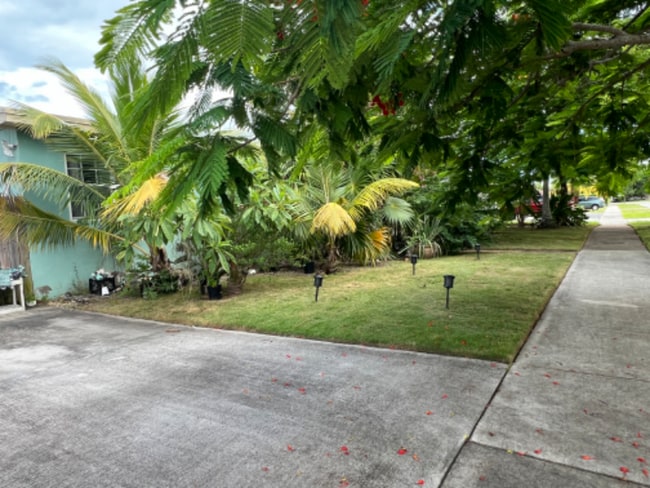 property at 9480 Independence Rd
