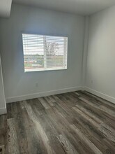 180 E Dania Beach Blvd in Dania Beach, FL - Building Photo - Building Photo