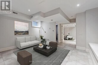 126 Fulton Ave in Toronto, ON - Building Photo - Building Photo