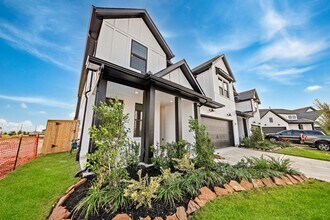 29611 Smokey Bourbon Ln in Katy, TX - Building Photo - Building Photo