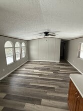 1018 Washington Ave S in Bemidji, MN - Building Photo - Building Photo