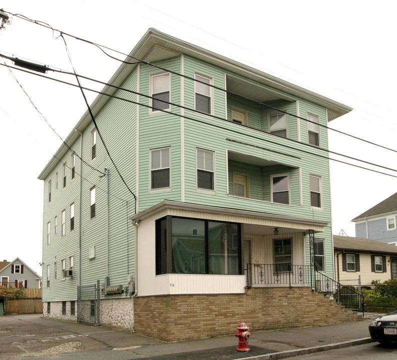70 Phillips Ave in New Bedford, MA - Building Photo