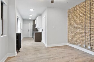 1653 W Jonquil Terrace-Unit -25 in Chicago, IL - Building Photo - Building Photo