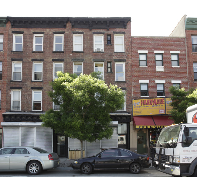 155 Columbia St in Brooklyn, NY - Foto de edificio - Building Photo