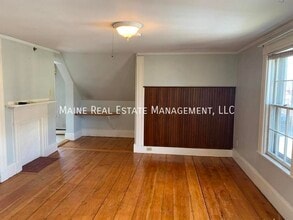 67 Pine St in Bangor, ME - Building Photo - Building Photo