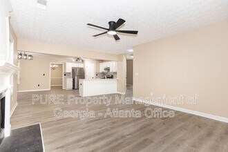 10752 Tara Ln in Hampton, GA - Building Photo - Building Photo