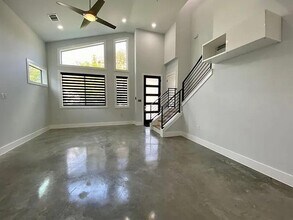 2813 Castro St in Austin, TX - Building Photo - Building Photo