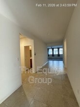 4418 W Robin Ave in Visalia, CA - Building Photo - Building Photo