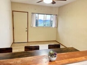 266 S Carmel Rd in San Marcos, CA - Building Photo - Building Photo