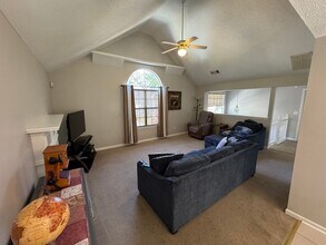 2690 Rambling Way in Lithonia, GA - Building Photo - Building Photo