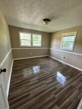 742 S Morgantown Rd in Greenwood, IN - Building Photo - Building Photo