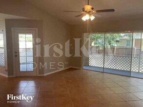 2731 SW 2nd Ln in Cape Coral, FL - Building Photo - Building Photo