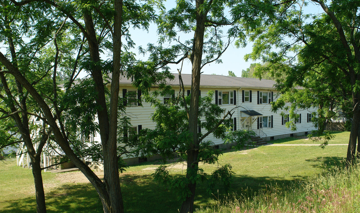 68 Brunswick Rd in Troy, NY - Building Photo