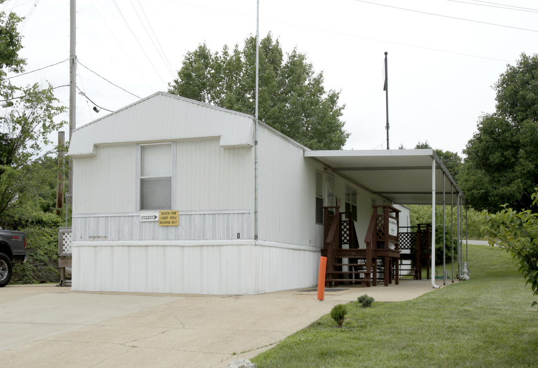 Covered Bridge RV Park in Fenton, MO - Building Photo