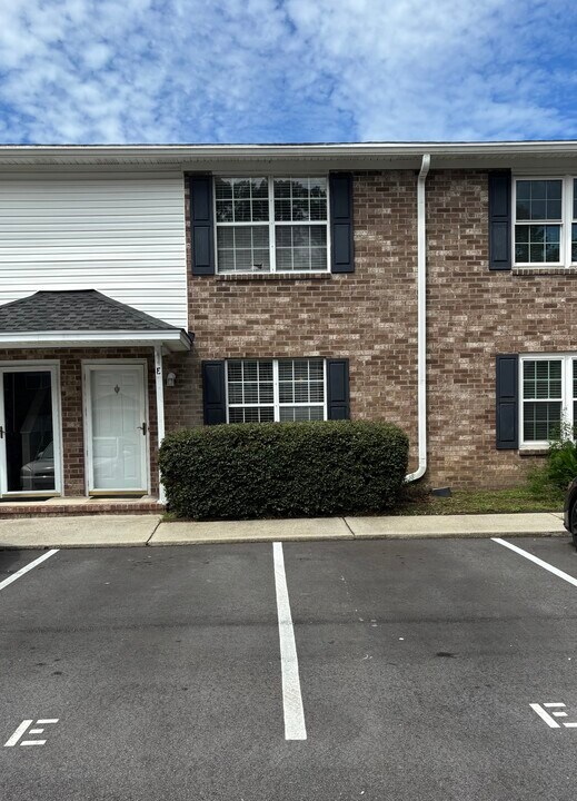 2040 Rondo St, Unit E in Charleston, SC - Foto de edificio