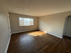 4101 Ridge Rd in Cleveland, OH - Building Photo - Building Photo