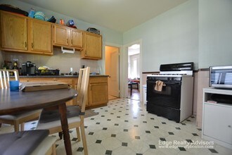 548 Washington St, Unit 1 in Boston, MA - Building Photo - Building Photo