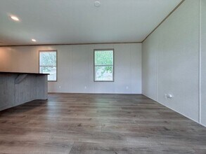 29778 W Essex Ct in New Baltimore, MI - Building Photo - Building Photo