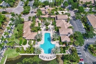 2802 Sarento Pl, Unit 202 in Palm Beach Gardens, FL - Building Photo