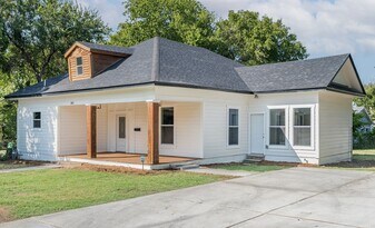 1013 N 16th St in Waco, TX - Building Photo