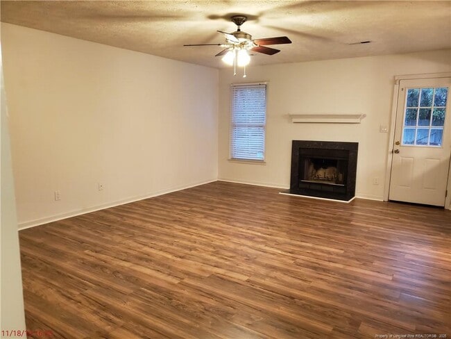 1652 Winnabow Dr in Fayetteville, NC - Building Photo - Building Photo