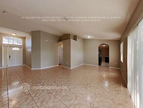 10660 SW 21st St in Miramar, FL - Building Photo - Building Photo