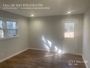 1213 Haltom St in Jonesboro, AR - Building Photo - Building Photo
