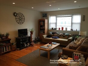 46 Gardner St, Unit 34 Gardner St in Boston, MA - Foto de edificio - Building Photo