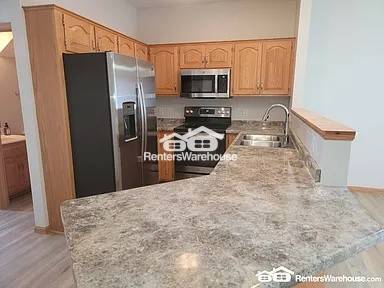 800 1st St NW in New Prague, MN - Building Photo - Building Photo