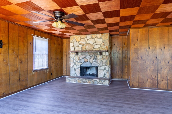 1032 Bedford Dr in Augusta, GA - Building Photo - Building Photo