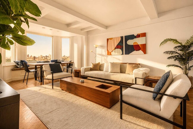 160 Central Park S
