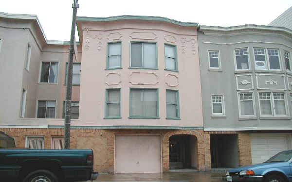 3330 Octavia St in San Francisco, CA - Building Photo - Building Photo