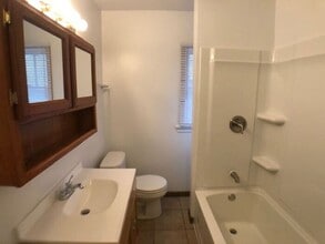914 Broadway St in Niles, MI - Building Photo - Building Photo