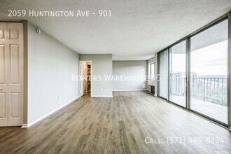 2059 Huntington Ave in Alexandria, VA - Building Photo - Building Photo