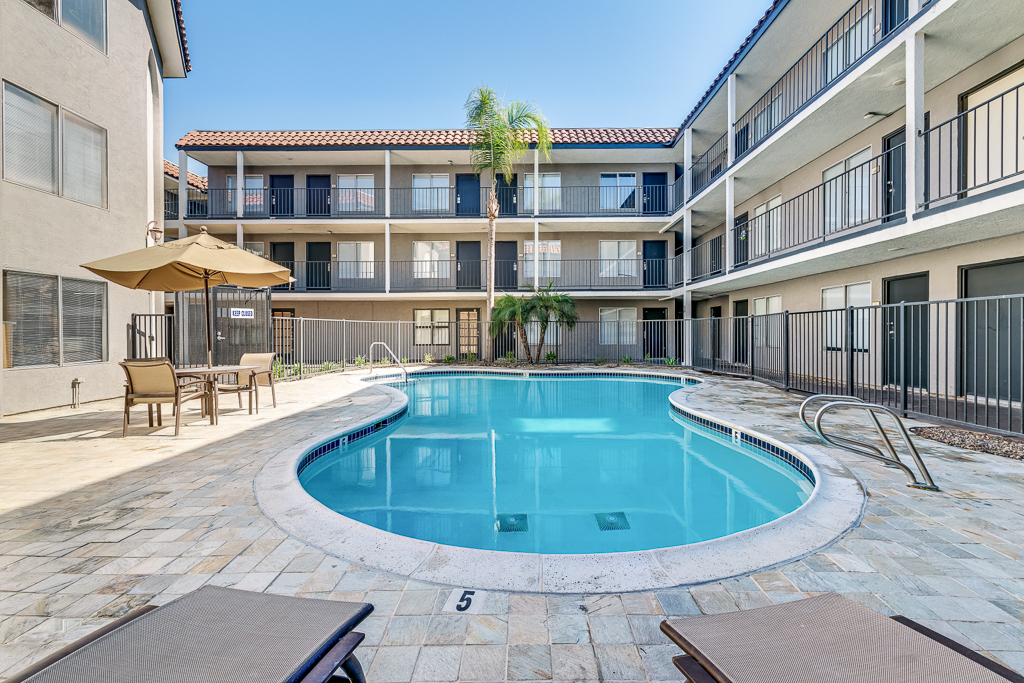 The Presidio Apartments in San Diego, CA - Building Photo