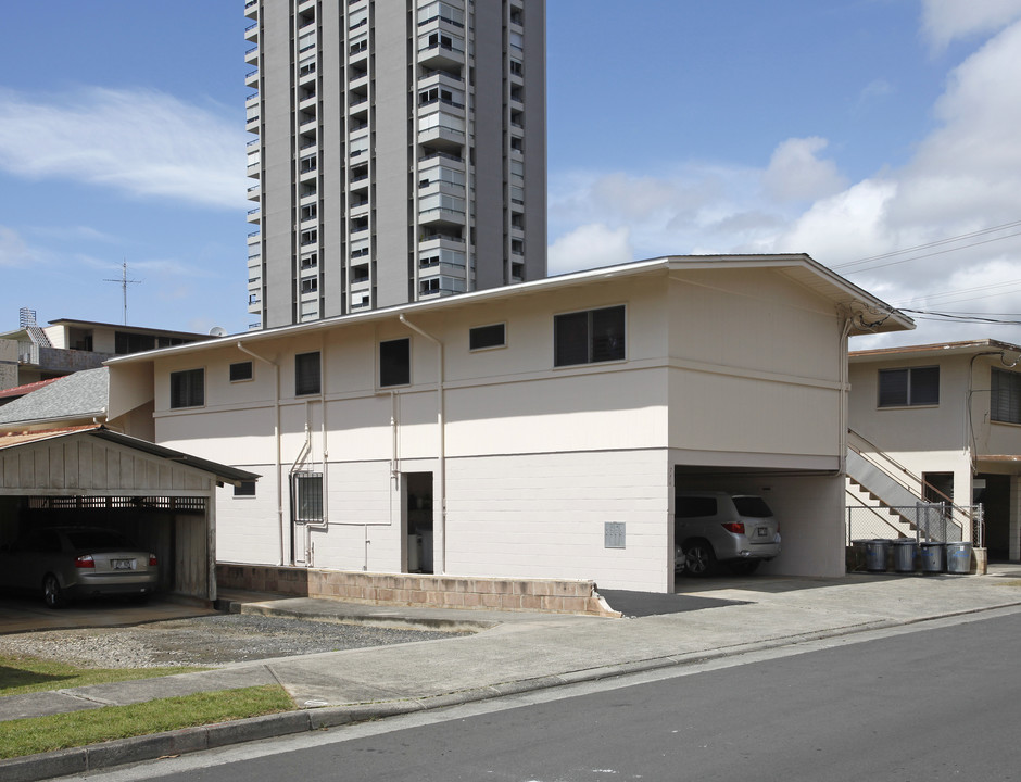 770 Paani St in Honolulu, HI - Building Photo