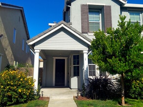 4567 Juneberry Dr in Sacramento, CA - Building Photo - Building Photo