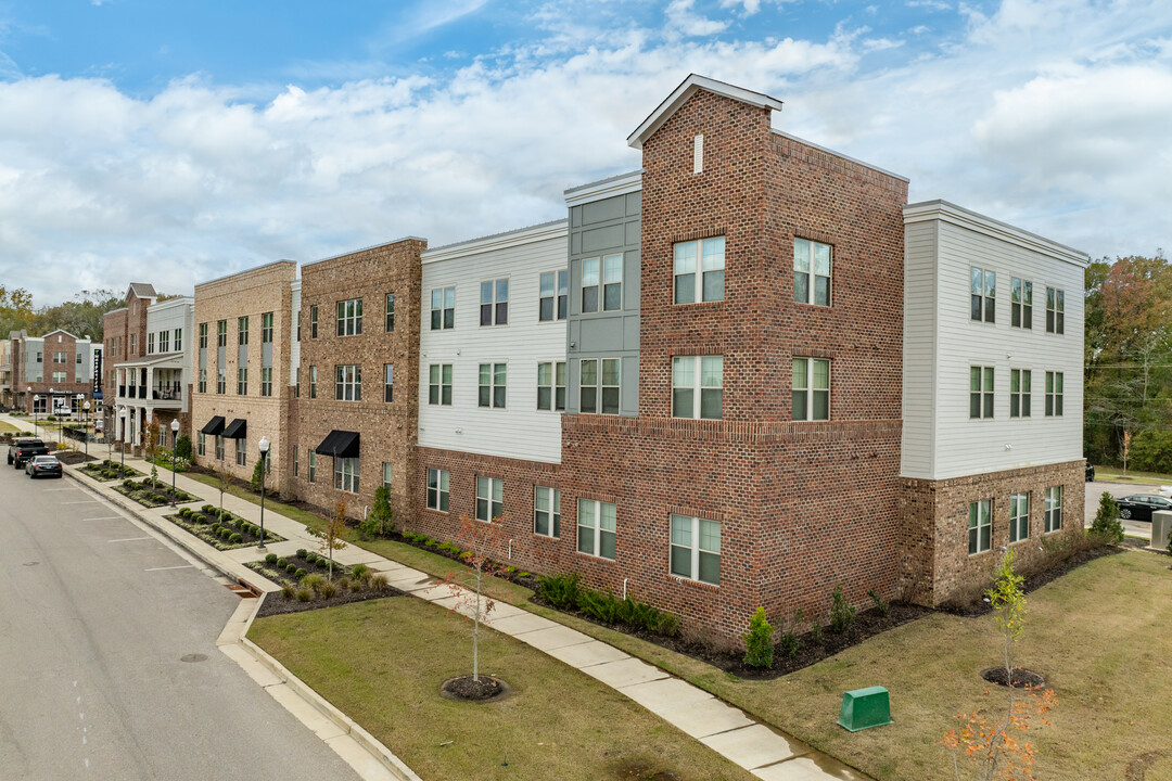 Lakeland Town Square Phase II in Lakeland, TN - Building Photo