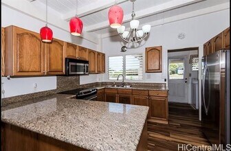 338 Keolu Dr in Kailua, HI - Building Photo - Building Photo