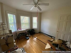 17 Park View St in Boston, MA - Building Photo - Building Photo