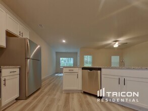 451 Prescott Wy in Villa Rica, GA - Building Photo - Building Photo
