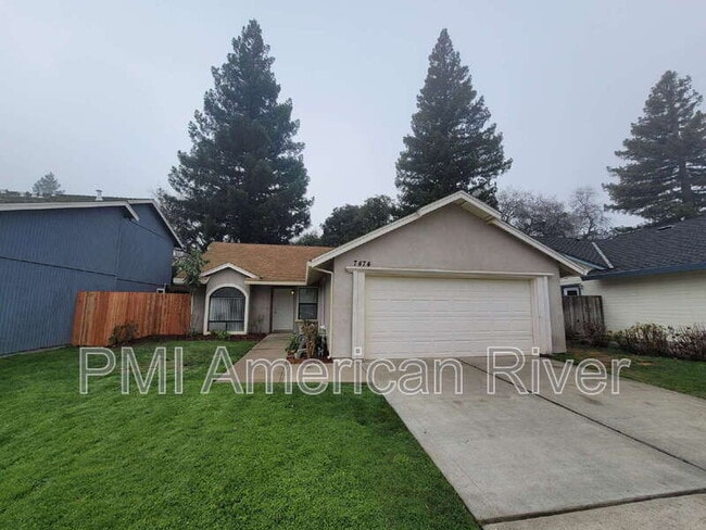 7474 Griggs Way in Sacramento, CA - Building Photo - Building Photo