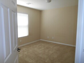 10459 Bay Ginger Ln in Las Vegas, NV - Building Photo - Building Photo